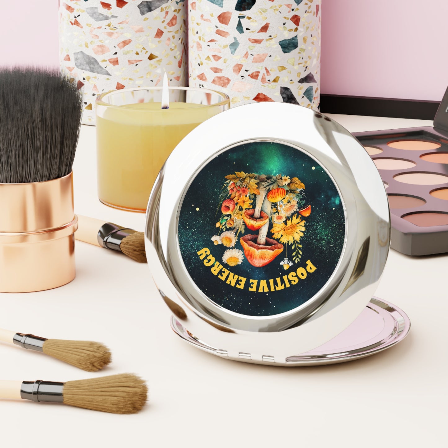 Positive Energy Compact Travel Mirror - Inspirational Design for Everyday Use