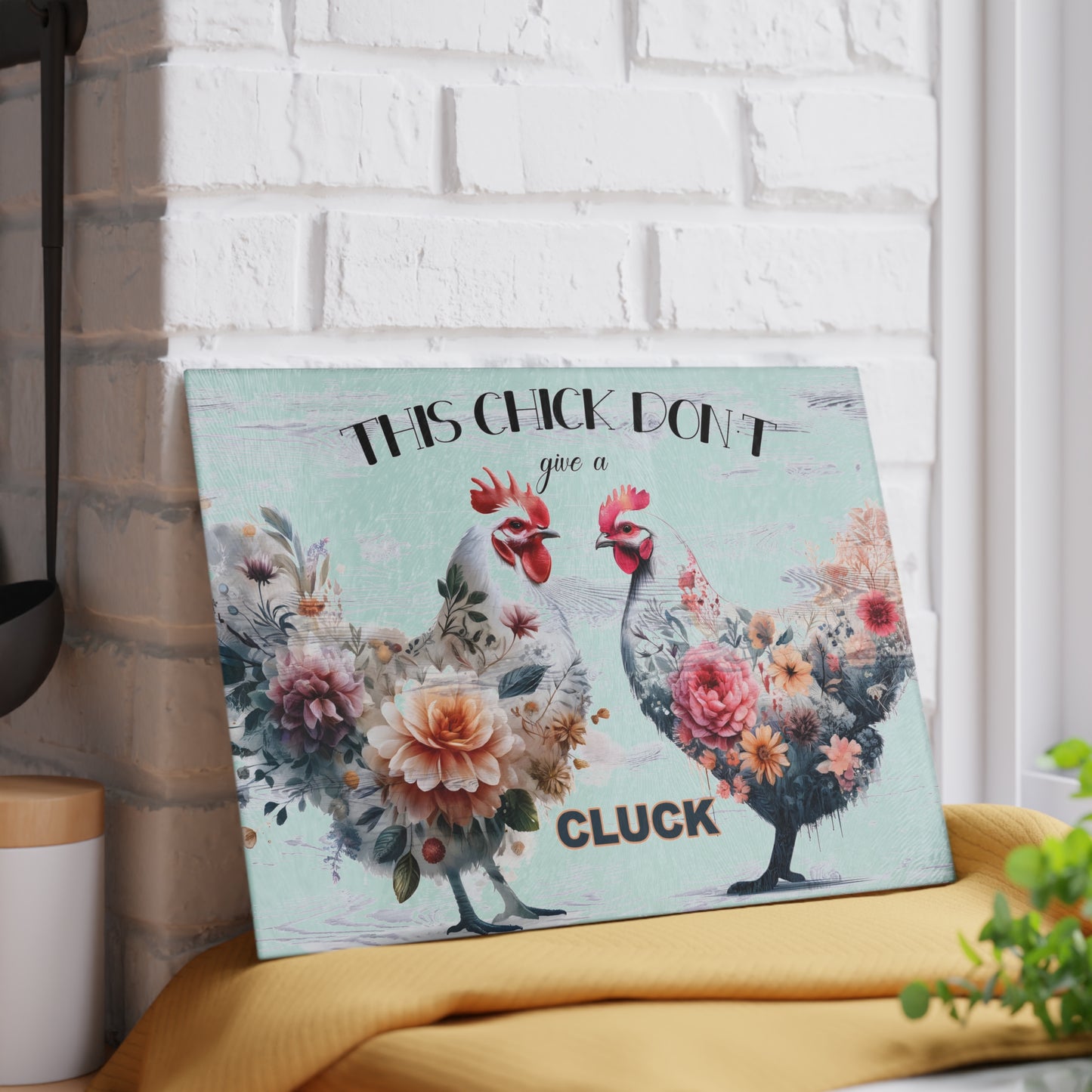 Floral Chicken Glass Cutting Board - Playful Kitchen Decor for Cooking Enthusiasts