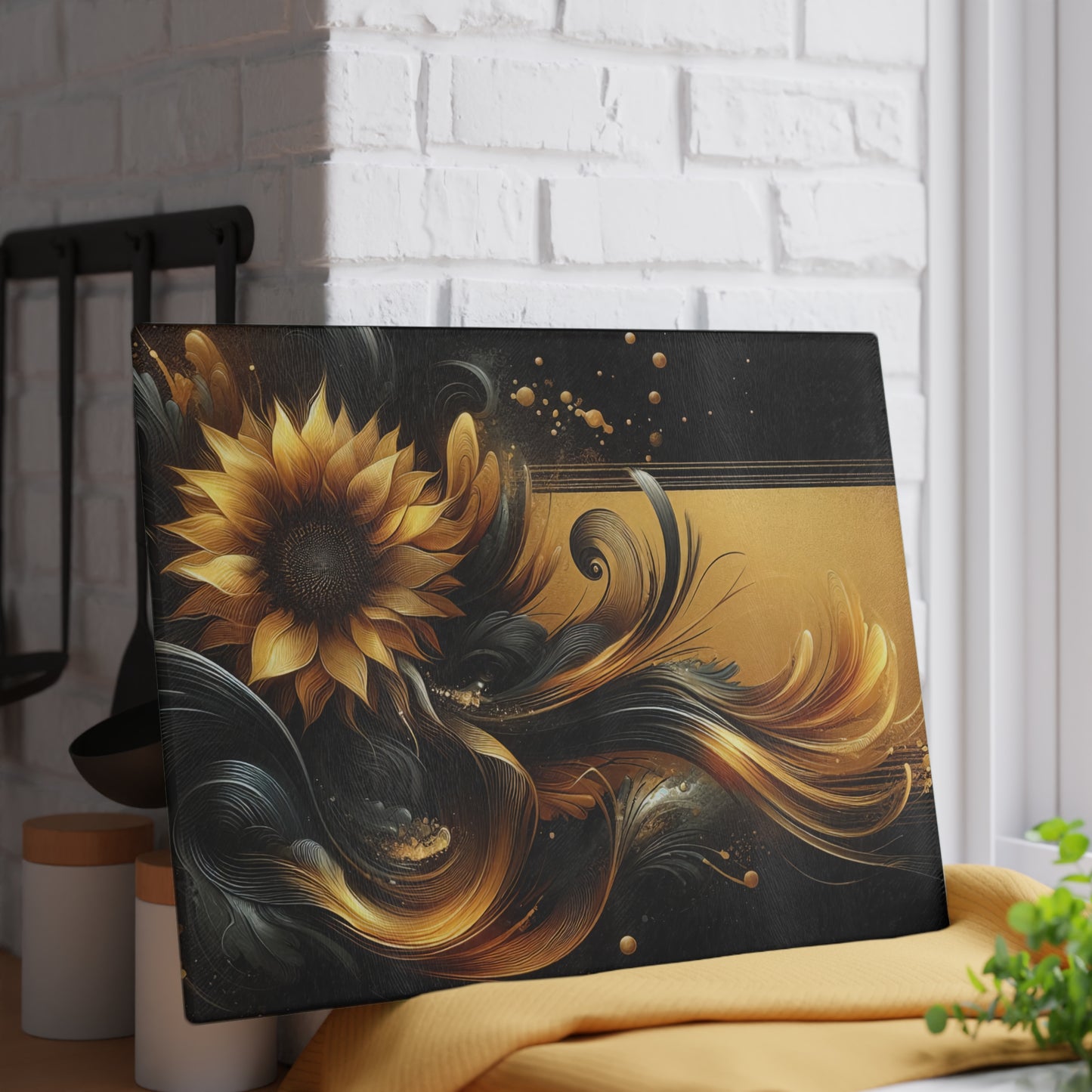 Artistic Sunflower Glass Cutting Board - Elegant Kitchen Decor for Home Chefs