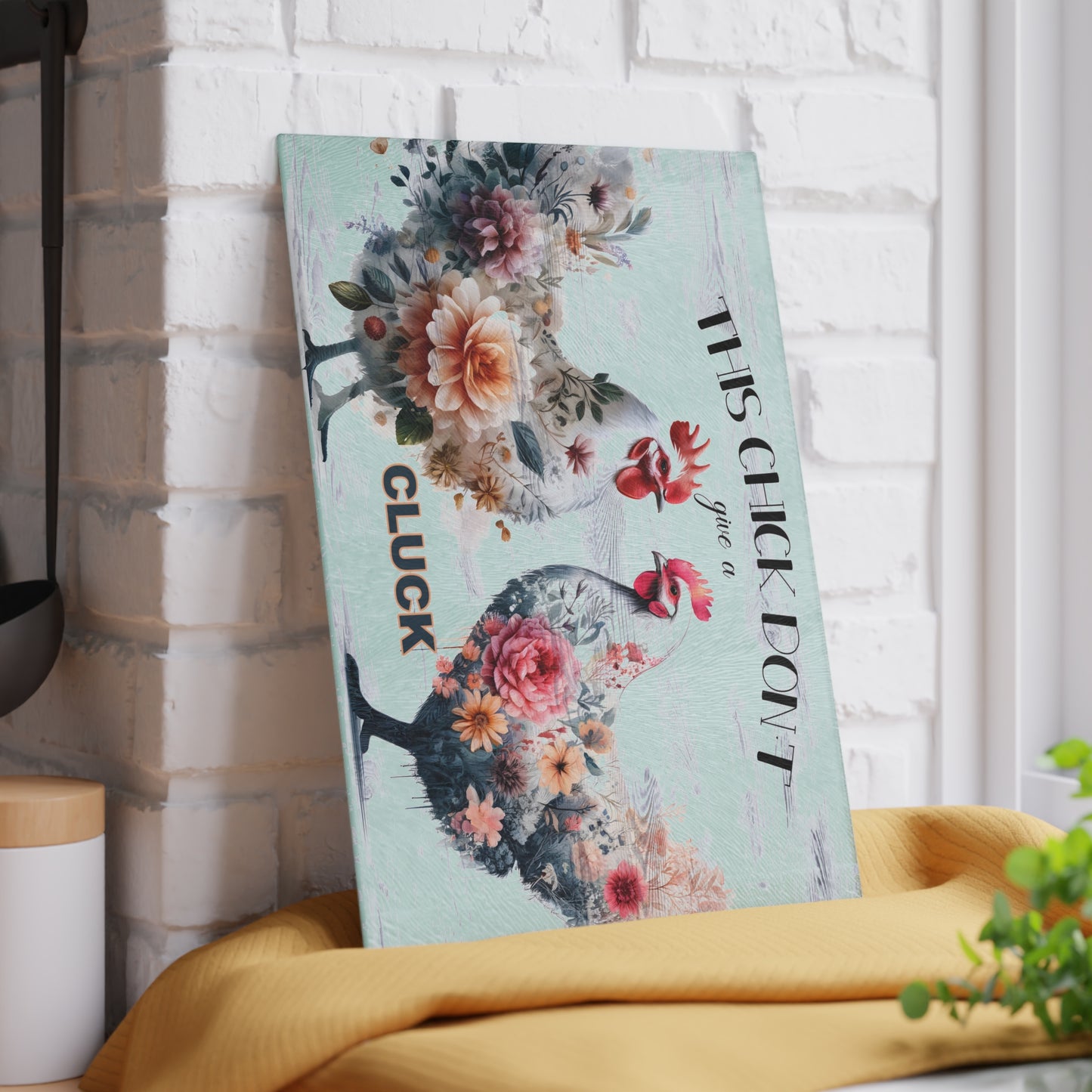 Floral Chicken Glass Cutting Board - Playful Kitchen Decor for Cooking Enthusiasts