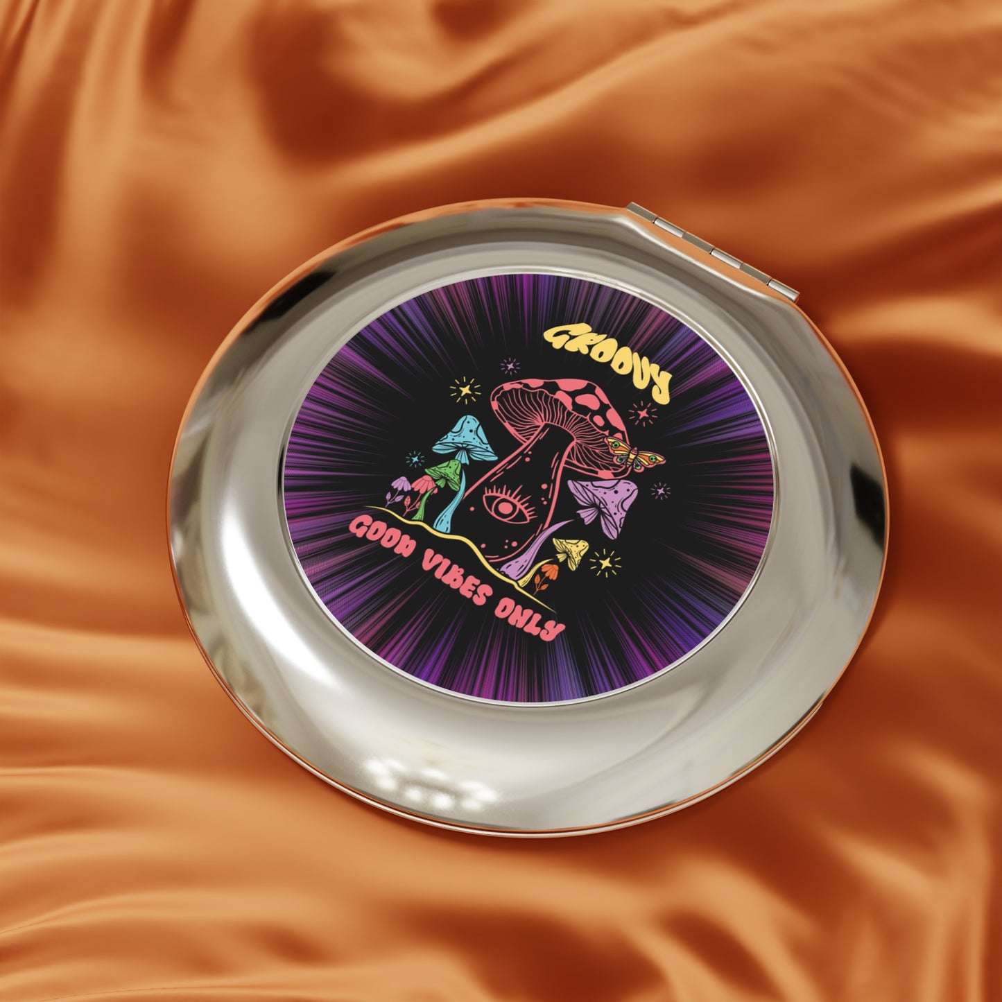 Compact Travel Mirror — Groovy Mushroom “Good Vibes Only” Pocket Mirror
