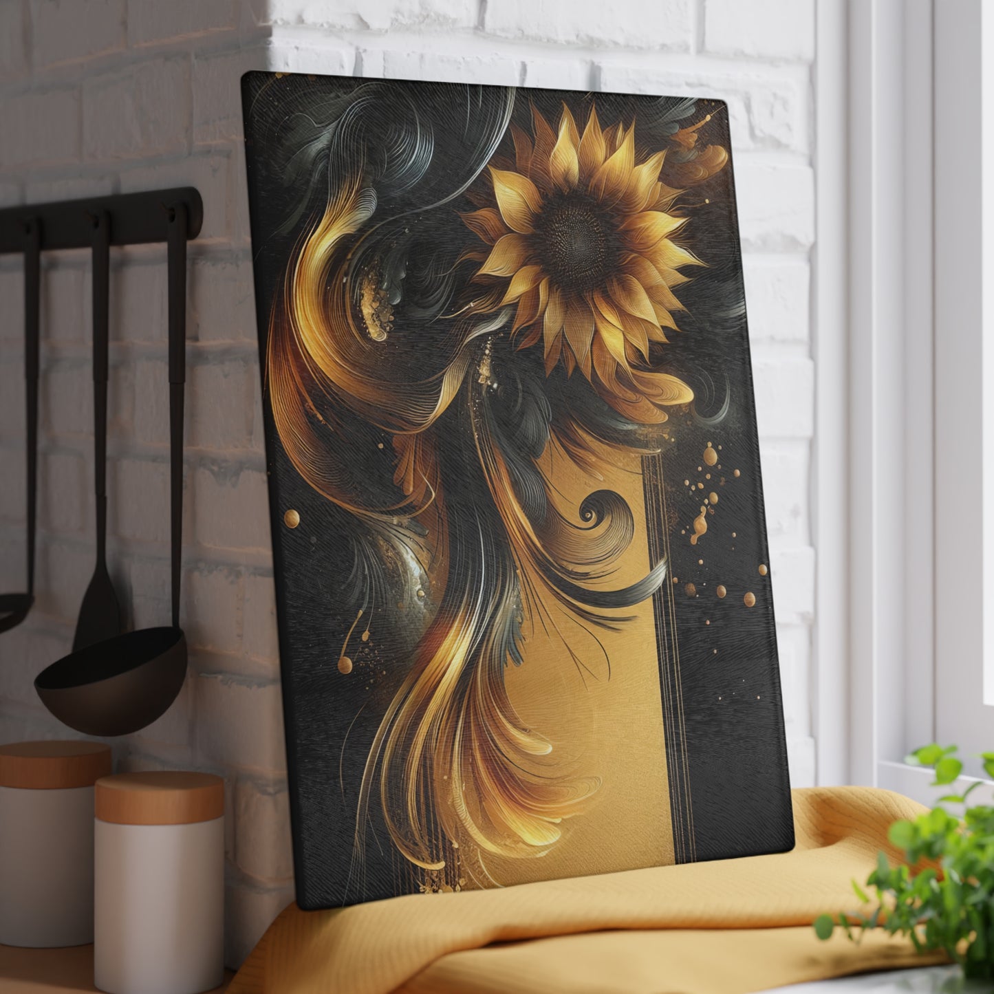 Artistic Sunflower Glass Cutting Board - Elegant Kitchen Decor for Home Chefs